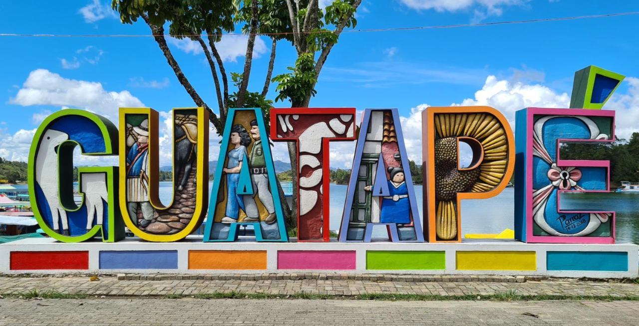 Domus Glamping Guatape Ξενοδοχείο Εξωτερικό φωτογραφία