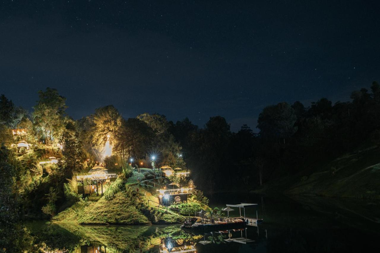 Domus Glamping Guatape Ξενοδοχείο Εξωτερικό φωτογραφία