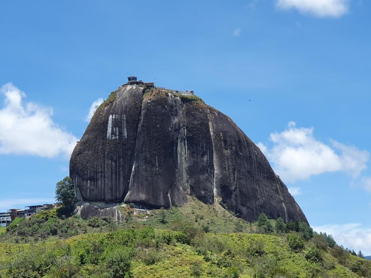 Domus Glamping Guatape Ξενοδοχείο Εξωτερικό φωτογραφία